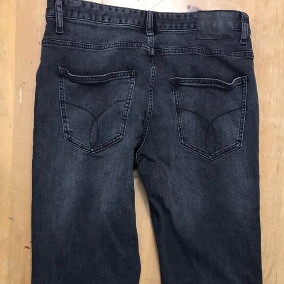 Calvin Klein Slim Straight Jeans – Size 32x30 - Picture 5 of 8